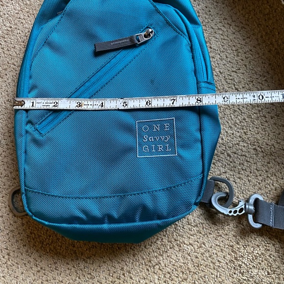 One Savvy Girl cross body bag. Wear it in front or back. - Picture 3 of 9